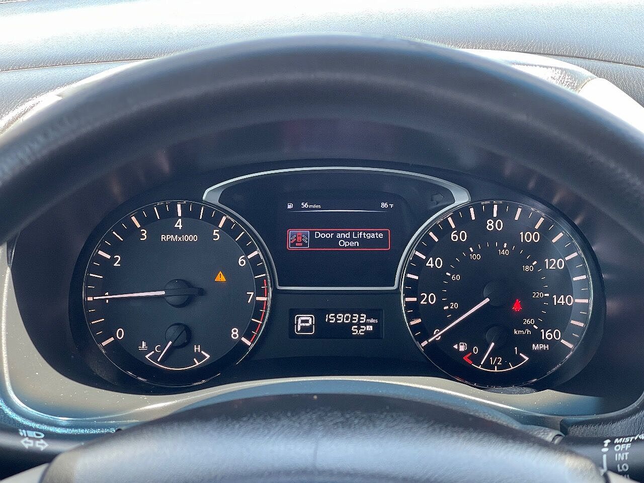 2014 Nissan Pathfinder S image 25