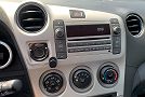 2009 Pontiac Vibe GT image 12