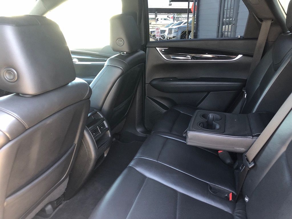 2020 Cadillac XT5 Premium Luxury image 11