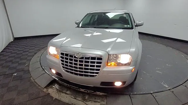 2008 Chrysler 300