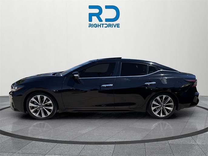 2022 Nissan Maxima