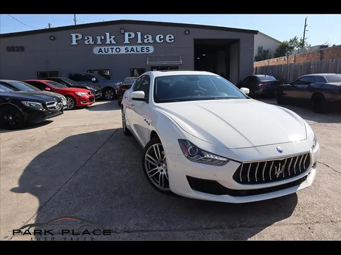 2019 Maserati Ghibli