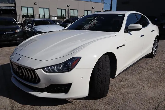 2019 Maserati Ghibli