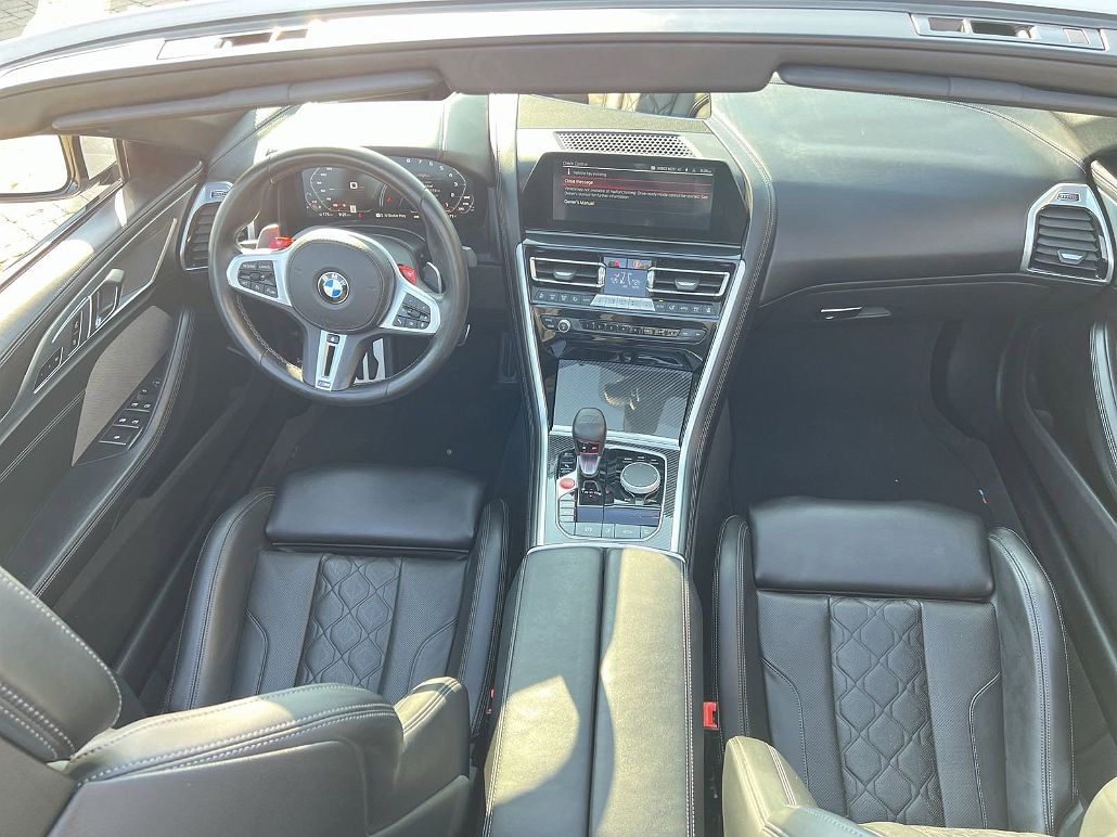 2020 BMW M8 null image 3