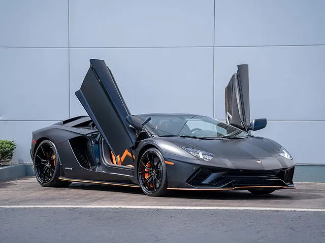 2019 Lamborghini Aventador