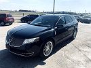 2013 Lincoln MKT null image 3