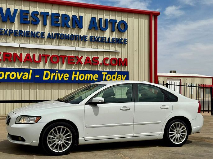 2011 Volvo S40
