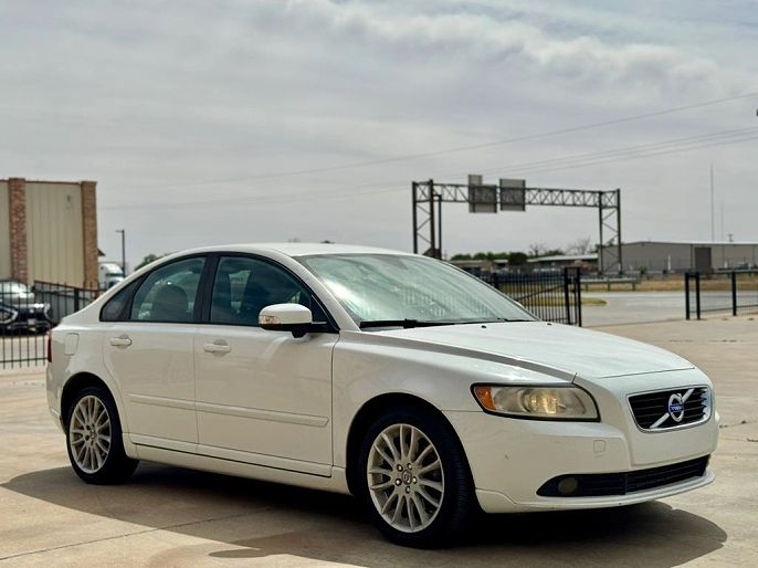 2011 Volvo S40