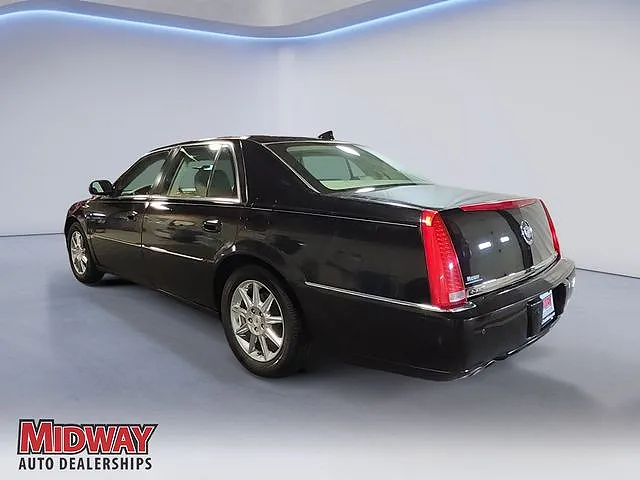 2011 Cadillac DTS