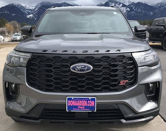 2025 Ford Explorer