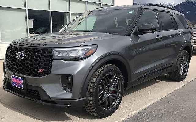 2025 Ford Explorer