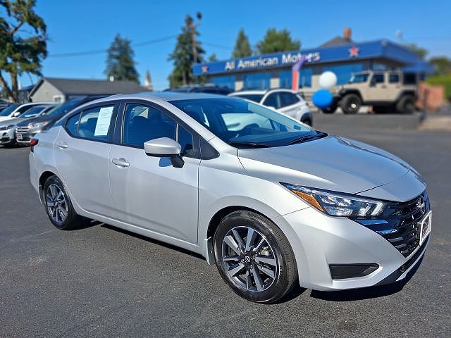 2025 Nissan Versa