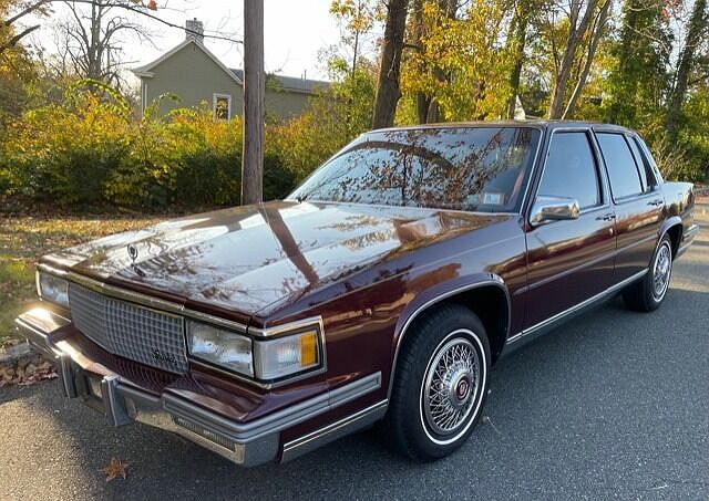 1987 Cadillac DeVille null image 3