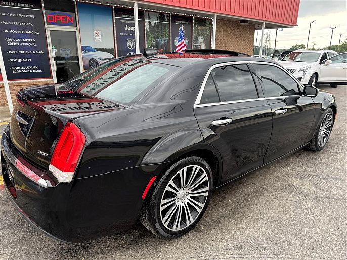 2020 Chrysler 300