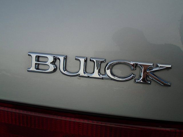 1991 Buick Century Custom image 4