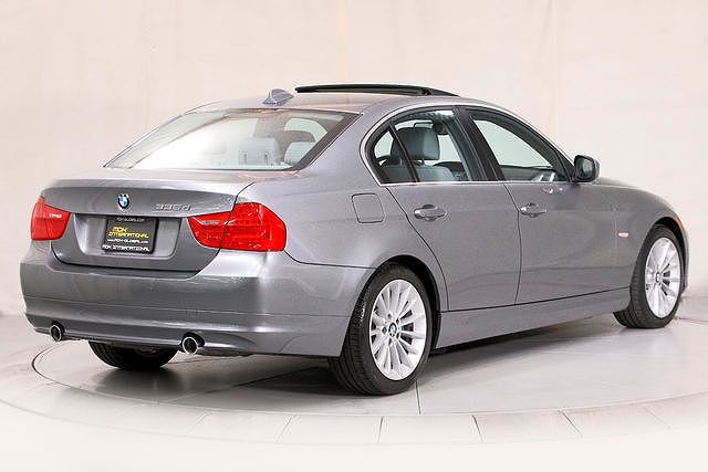 2011 BMW 3 Series