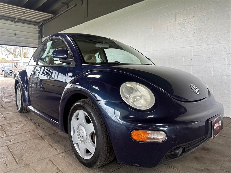 2000 Volkswagen New Beetle GLX image 0