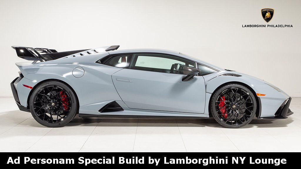 2024 Lamborghini Huracan STO image 3