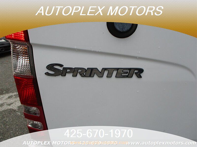 2008 Dodge Sprinter 2500 image 10