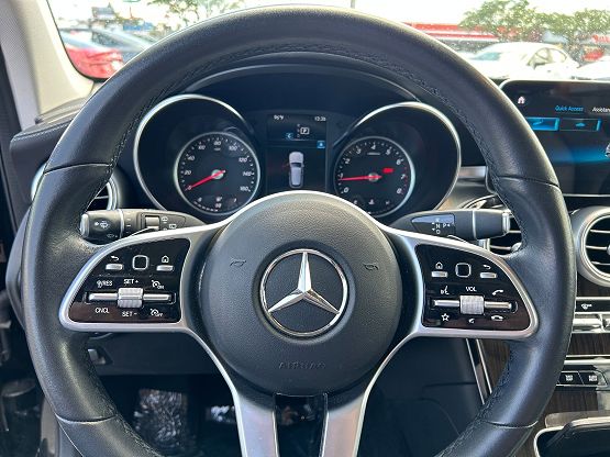 2022 Mercedes Benz GLC 300 photo 10