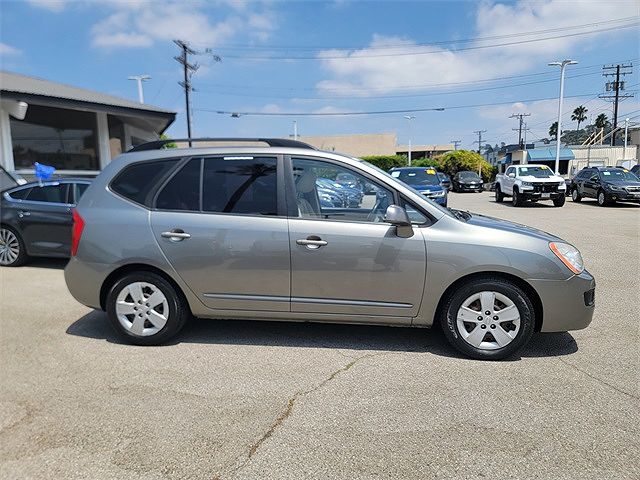 2009 Kia Rondo