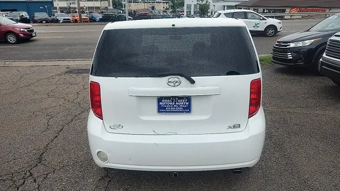 2010 Scion xB