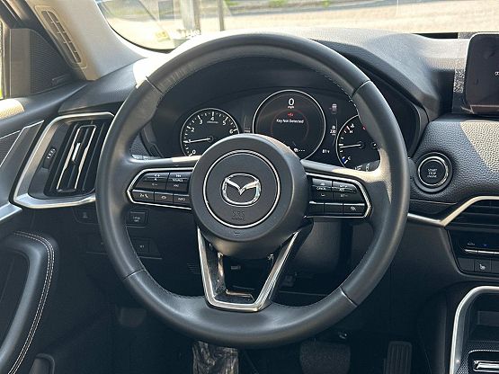 2024 Mazda CX-90 3.3 Turbo Premium photo 11