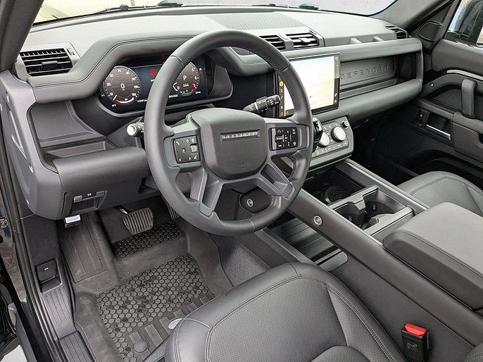 2025 Land Rover Defender