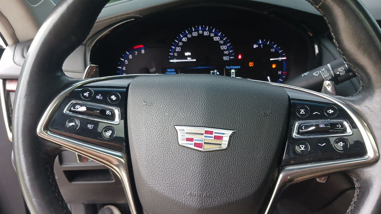 2016 Cadillac CTS Luxury image 20