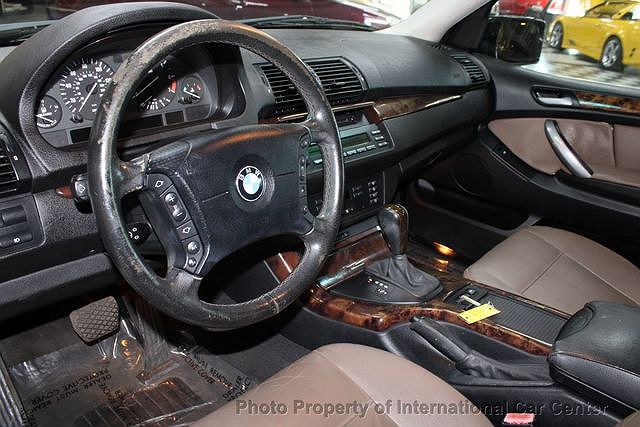 2005 BMW X5 4.4i image 14