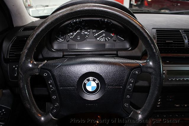 2005 BMW X5 4.4i image 16