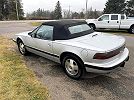 1990 Buick Reatta null image 2