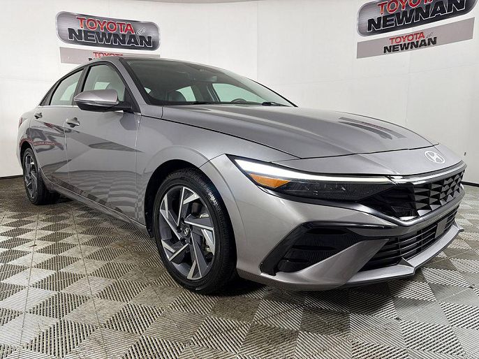 2025 Hyundai Elantra