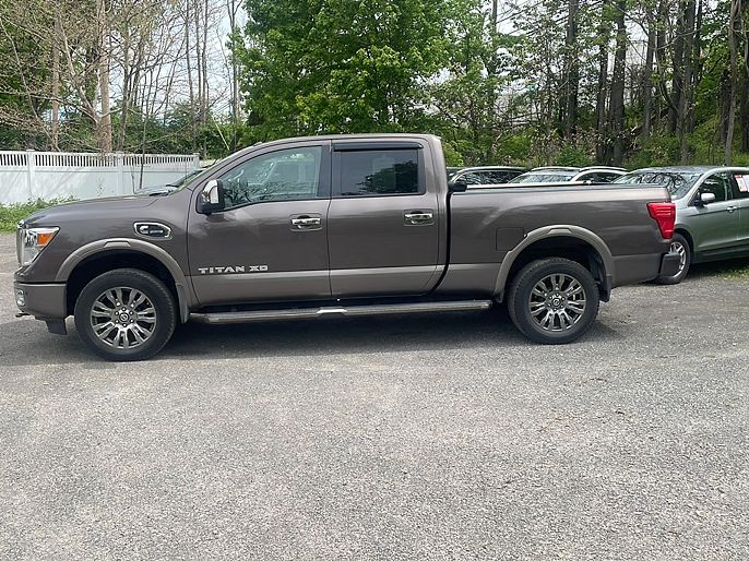 2016 Nissan Titan XD