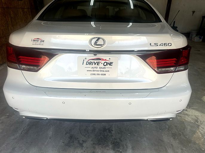2015 Lexus LS