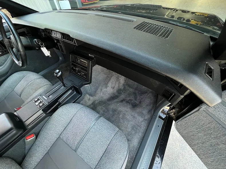 1988 Chevrolet Camaro IROC-Z image 39