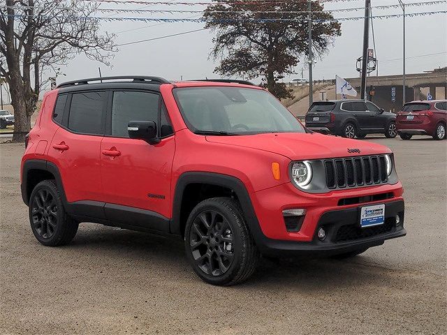 2023 Jeep Renegade Limited image 2