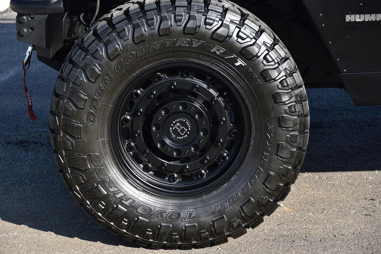 1996 AM General Hummer