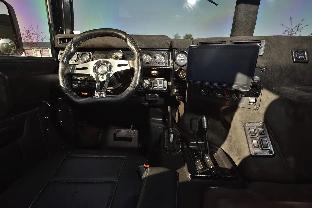 1996 AM General Hummer