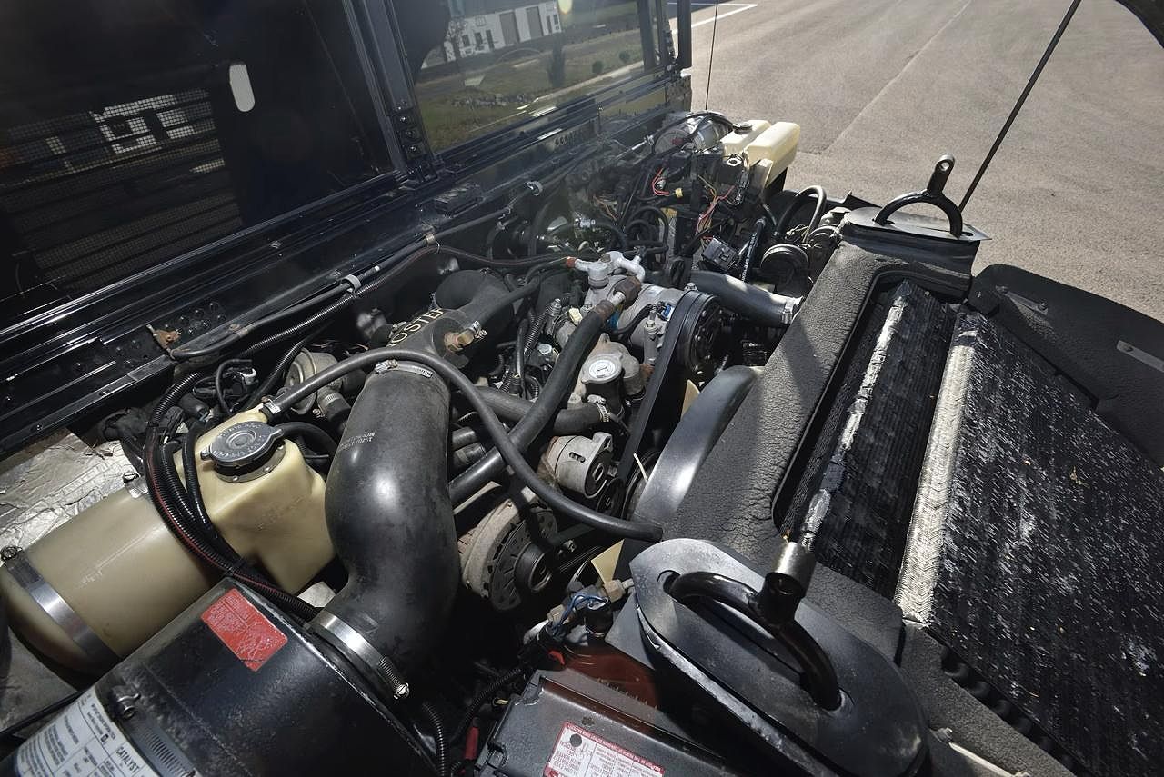 1996 AM General Hummer