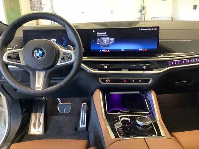 2024 BMW X6 xDrive40i image 5