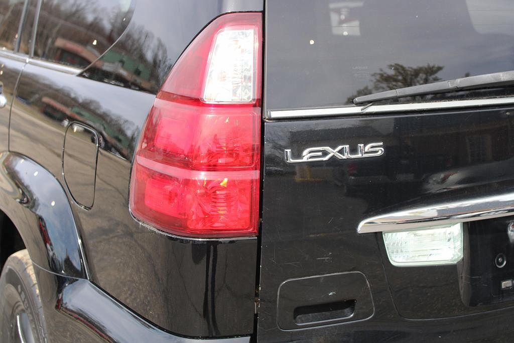 2009 Lexus GX 470 image 11