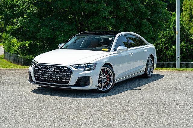 2022 Audi S8