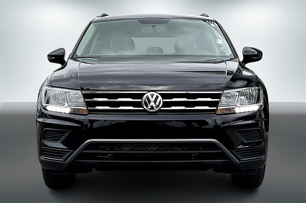 2021 Volkswagen Tiguan S image 2