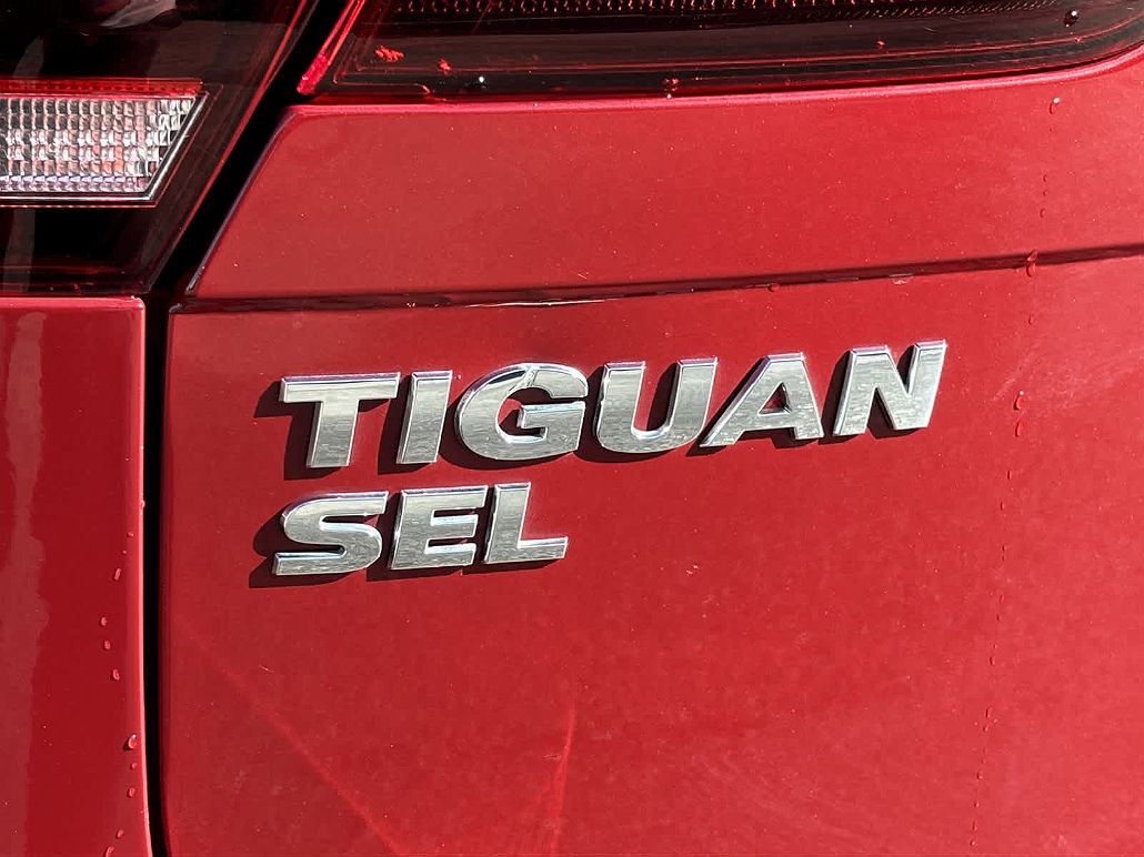 2019 Volkswagen Tiguan SEL image 5
