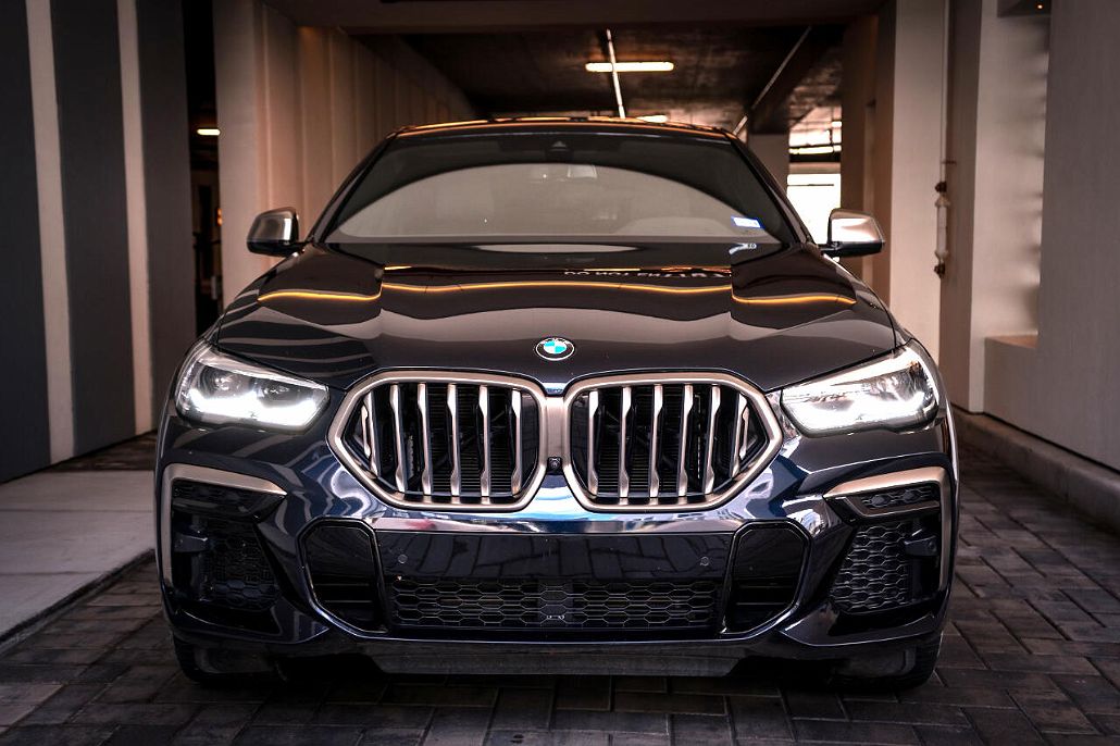 2023 BMW X6 M50i image 1