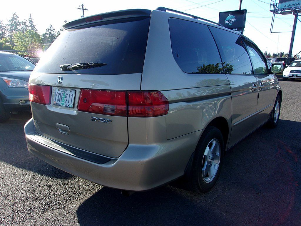 2000 Honda Odyssey EX image 3