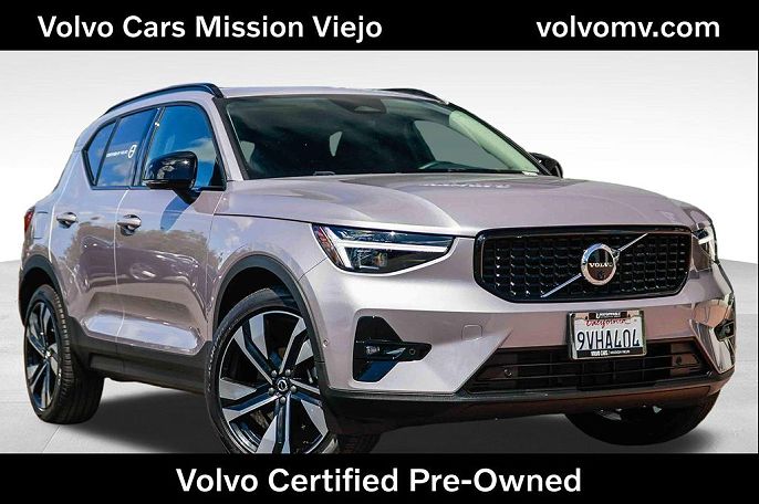 2026 Volvo XC40