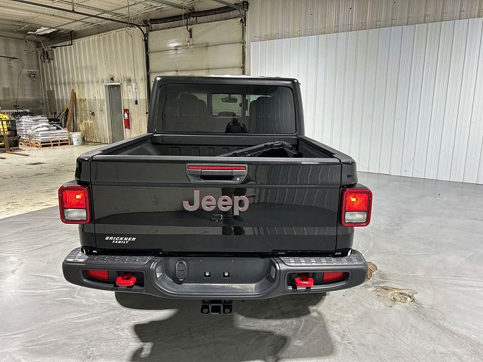 2023 Jeep Gladiator