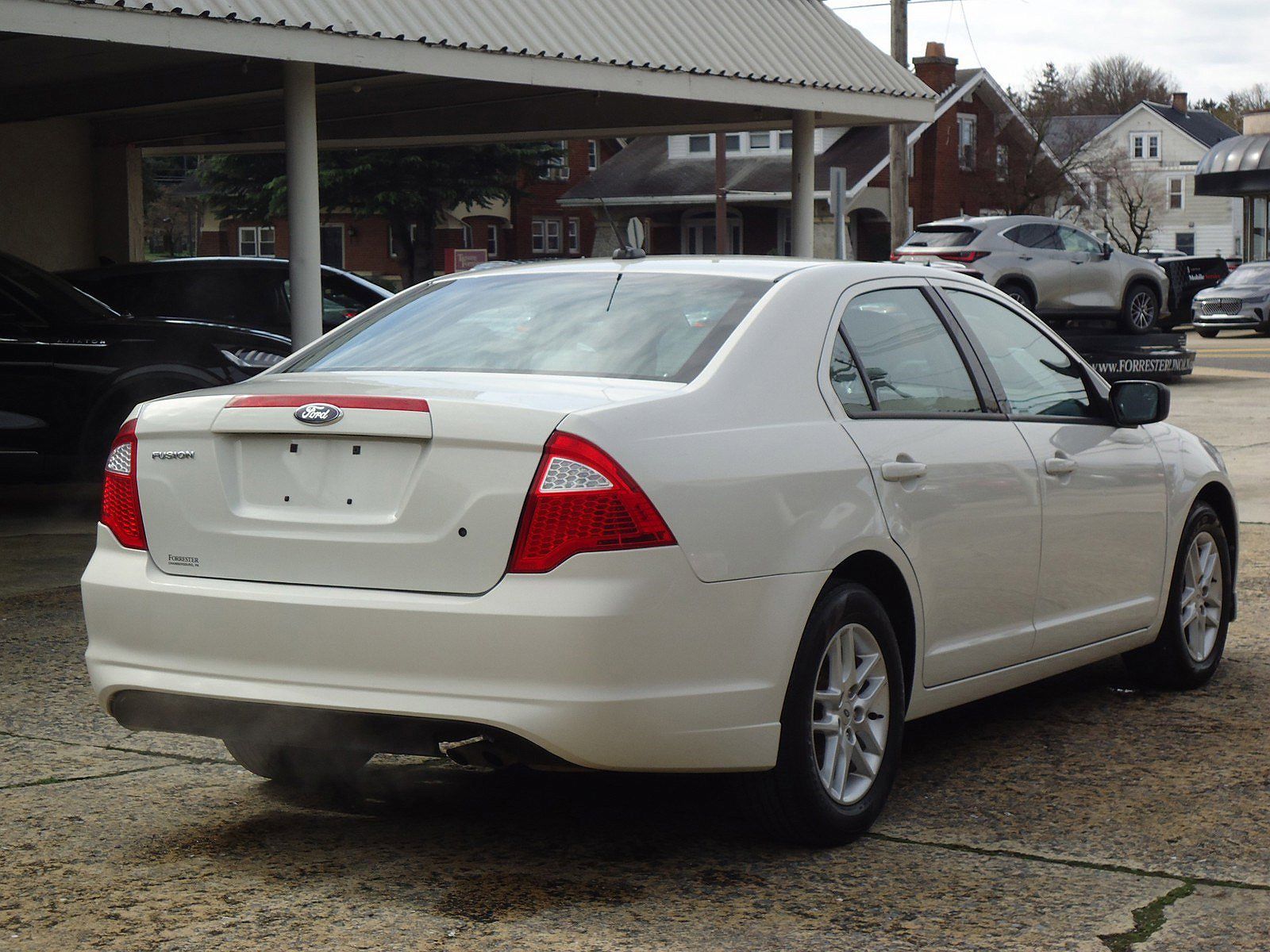 2012 Ford Fusion S image 2